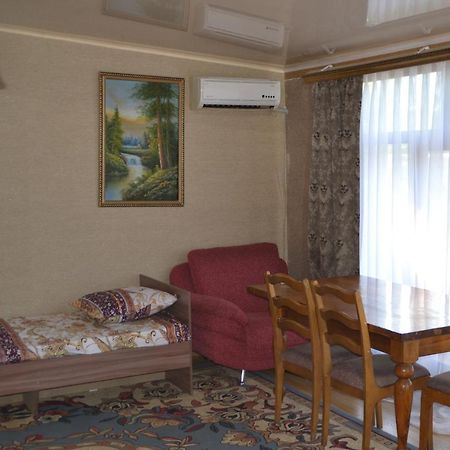 Гостиница Альянс Karaganda Zewnętrze zdjęcie