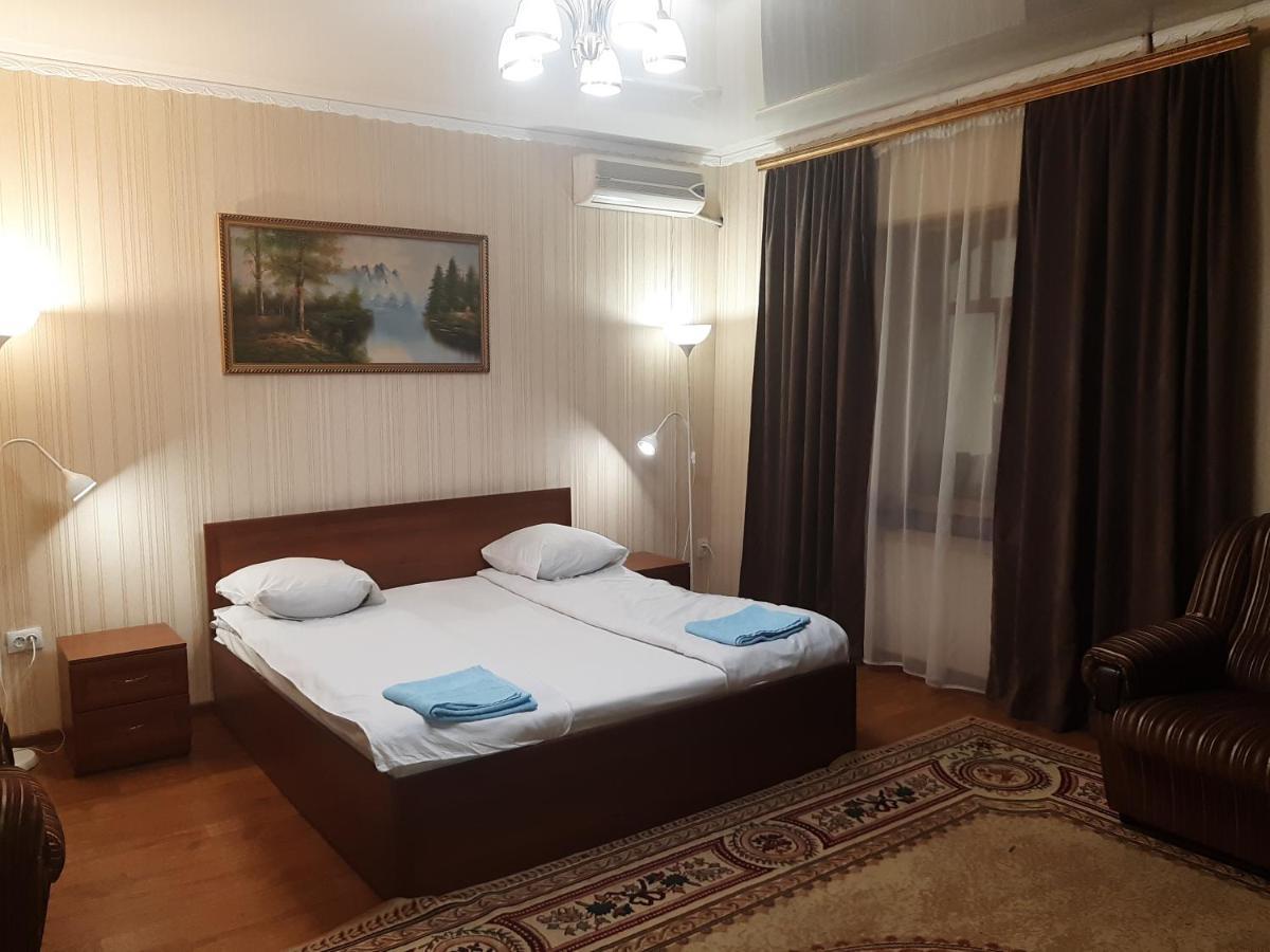 Гостиница Альянс Karaganda Zewnętrze zdjęcie